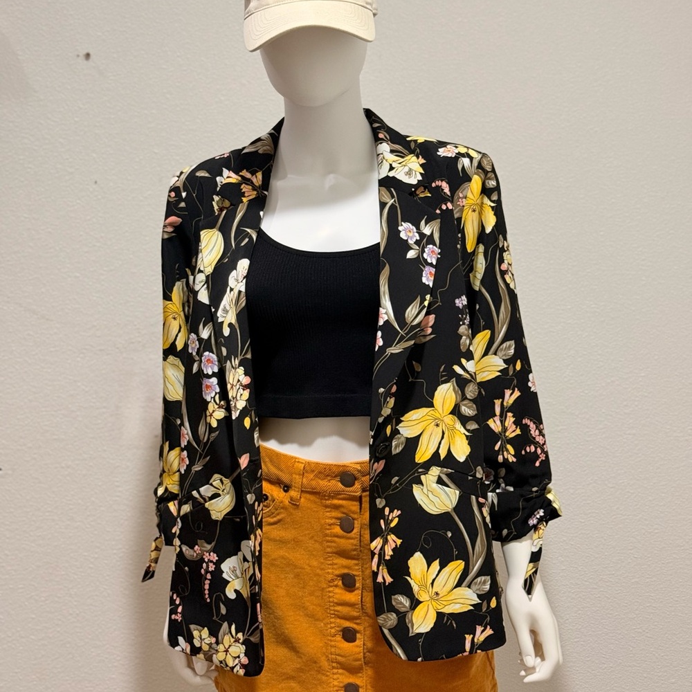 Susan Graver Black Floral Blazer